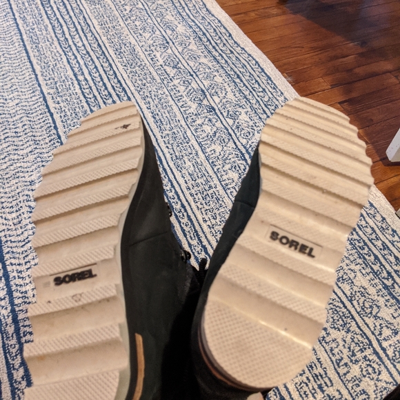 Sorel Sneakchic Alpine Waterproof Boot - Picture 3 of 3